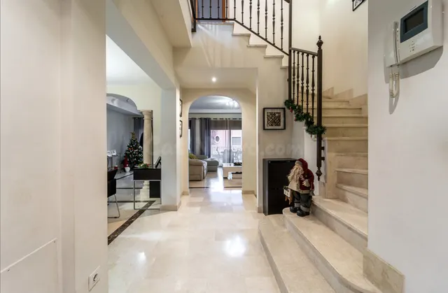 Adosado 4 habitaciones 335m² en venta - Costa Del Sol - foto 3