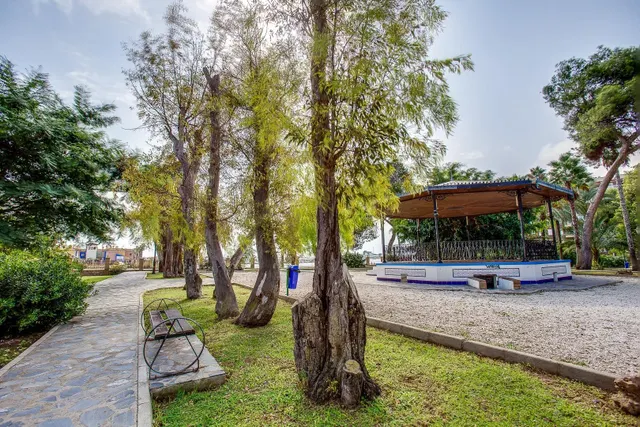 Atico de 2 dormitorios y gran terraza en Torrevieja - Acequión — 36