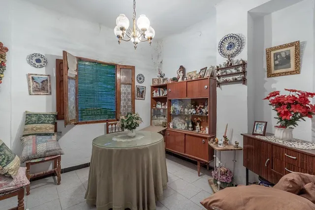 CASA CON TERRENO EN DURCAL — 3