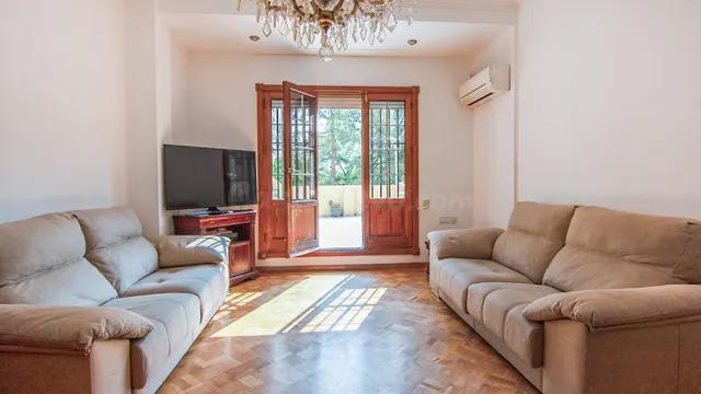 Amplio piso con 4D, 2 baños y gran terraza en Ruzafa, Valenc