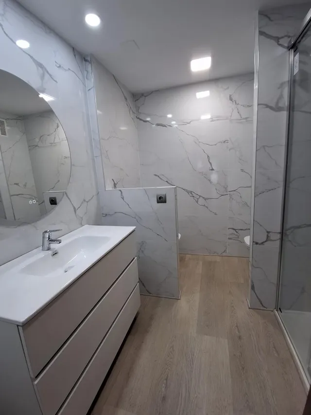 SE ALQUILA PRECIOSA Y REFORMADA VIVIENDA DE 4 DORMITORIOS - PASEO DE SOTO ALICANTE — 9