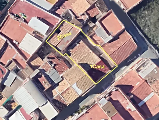 DOS CASAS CON PATIO GRANDE EN TORREAGUERA — 13