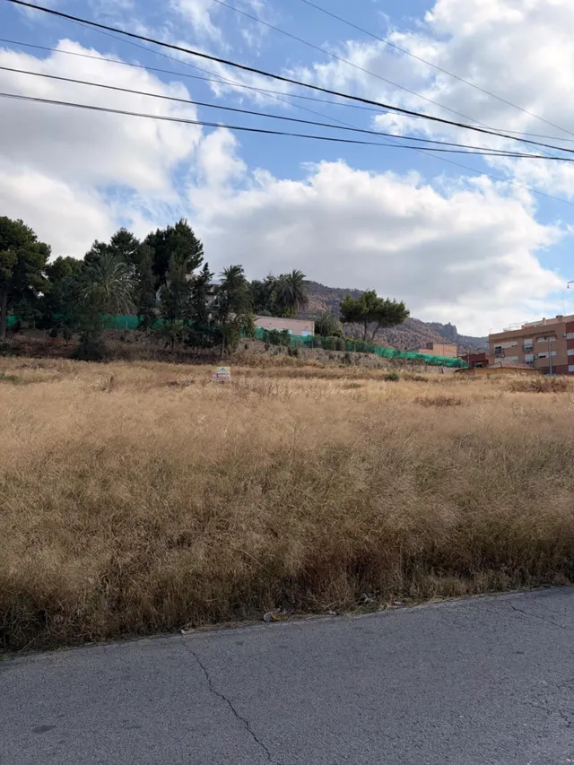 Terreno rústico de 3.400 m2 junto al monte del Puerto del Ga