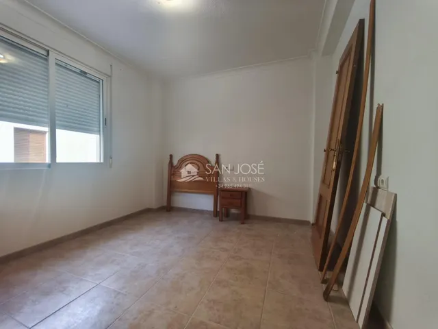 Venta de casa reformada en el barrio de la coca, Aspe — 10