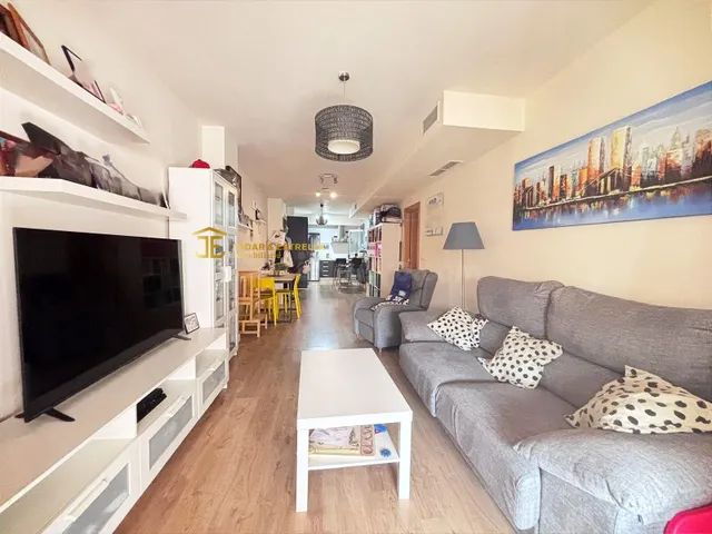 AMPLIO APARTAMENTO EN LA ZONA SAN JOSE - foto 4