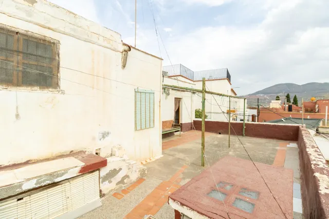 ENCANTADORA CASA EN ALHABIA — 39
