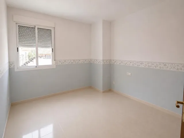 AMPLIA VIVIENDA DE 4 DORMITORIOS EN HACIENDA CAPITÁN, TEATINOS +G+PISCINA… — 12