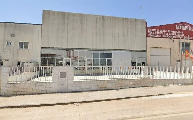 ICO680026 - NAVE INDUSTRIAL DE 883M2 EN EL POLÍGONO DE COTES