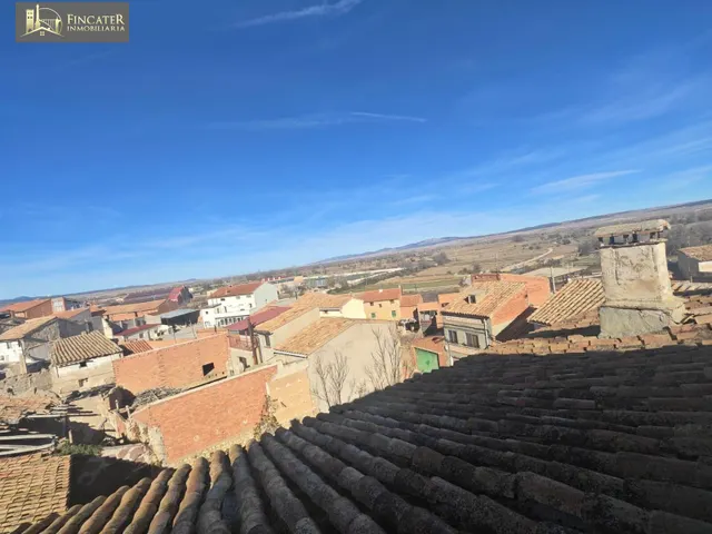 CASA EN CELLA — 45