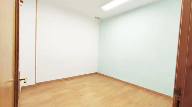 Local comercial 270m² en venta - Costa del Sol - foto 5