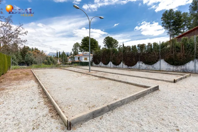 EXCLUSIVO TERRENO EN VENTA EN ALBOLOTE — 38