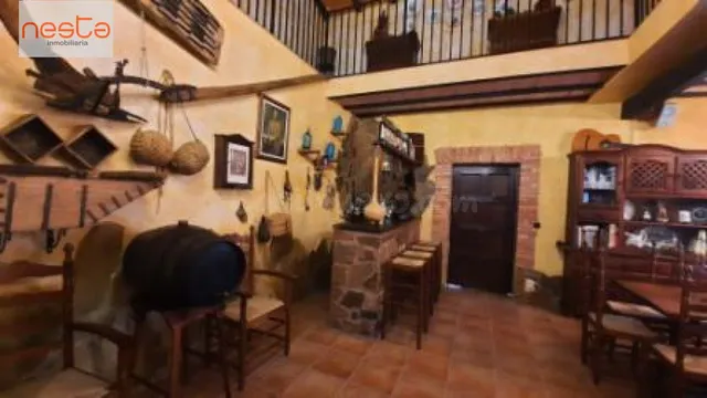 Chalet de Lujo en Purias de 280 m2 y parcela de 7.000 m2. - foto 4