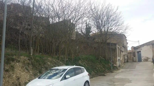 Terreno urbano en Biar, en la ladera del Castillo-PROMOCIÓN DE ADOSADOS!! — 9
