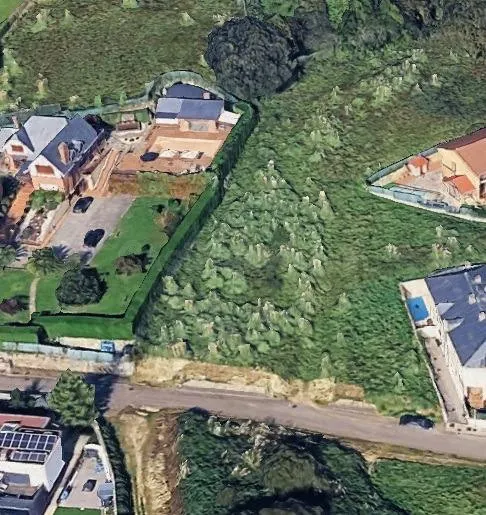 Magnífica parcela urbana en La Mina: 2.062 m2 y posibilidad 