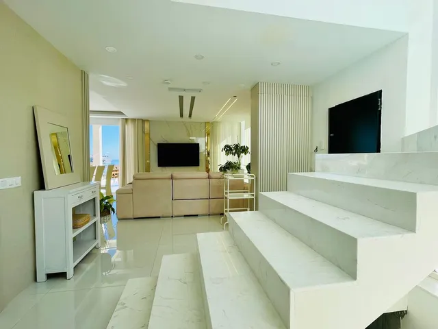 Chalet 4 habitaciones 250m² en venta - Centro — 35