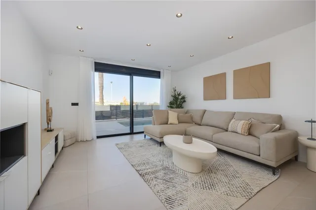 Nueva Promoción de villas en Torrevieja, a 2 km del Mar — 8