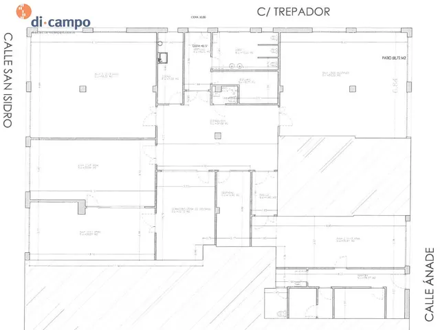 AMPLIO LOCAL EN VENTA, PASEO SAN ISIDRO, VALLADOLID. FACHADA A TRES CALLES. — 27