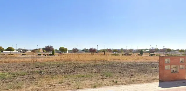 SE VENDE PARCELA EN ALDEAMAYOR - foto 3
