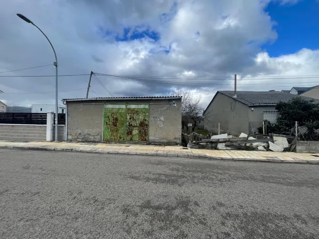 SE VENDE SOLAR EN CACABELOS — 3