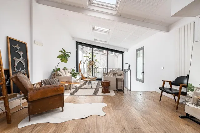 Exclusivo loft de diseño con piscina privada en Poble Sec — 22