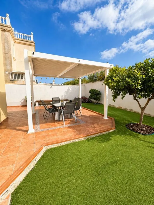 Villa 3 habitaciones 86m² en venta - Parque las naciones — 46