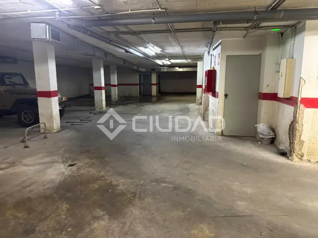 Garaje a la venta en el centro — 7