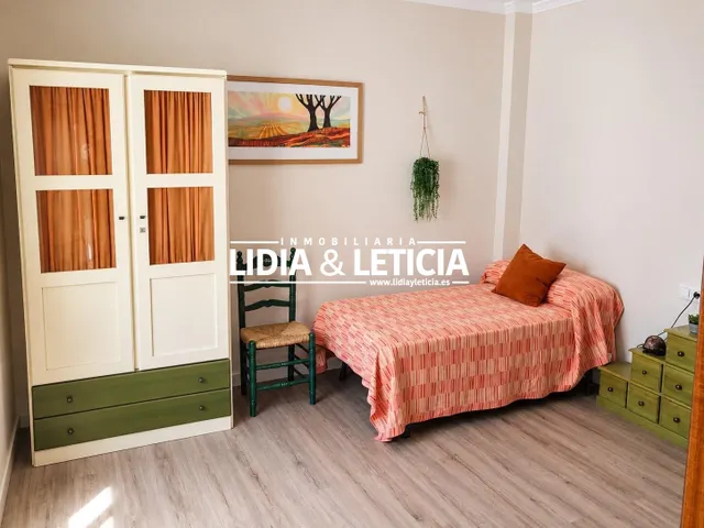 Casa adosada en zona Santa Lucía — 16