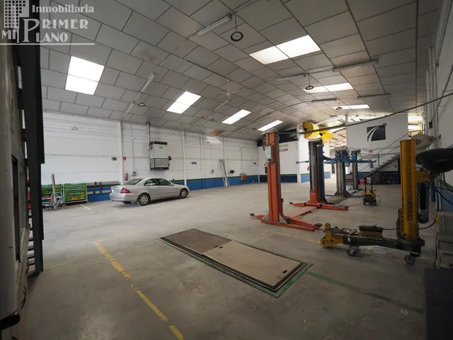 Amplia Nave Industrial en Tomelloso - Oportunidad Única por €650,000 — 7