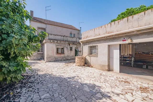 Gran casa de pueblo con terreno, en Ambroz (1260 m2 de parcela) — 49