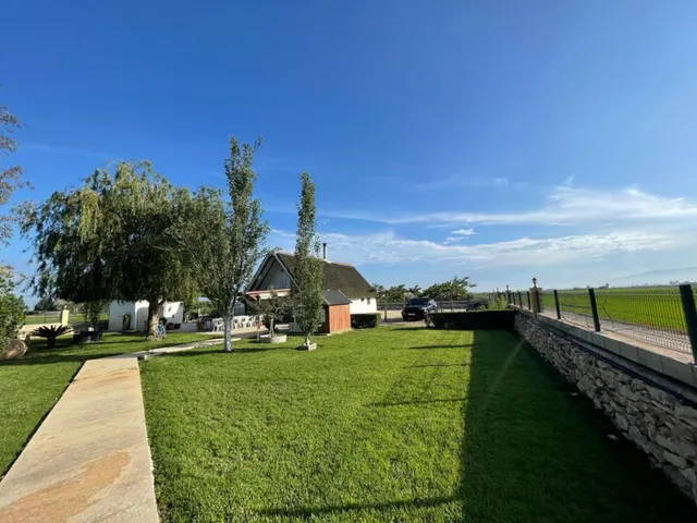 BARRACA TIPICA DEL DELTA — 21
