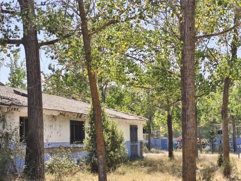 Campamento para reformar en camping o glamping