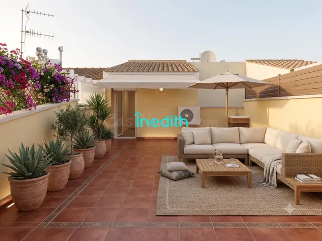 Bonito piso ático dúplex en centro cubelles con terraza - foto 2