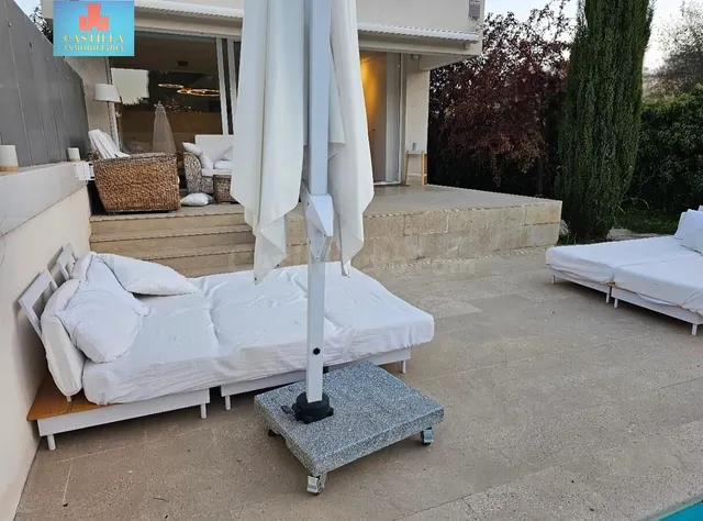ÚNICO y ESPECTACULAR CHALET con PISCINA y posibilidad de CÁM - foto 4