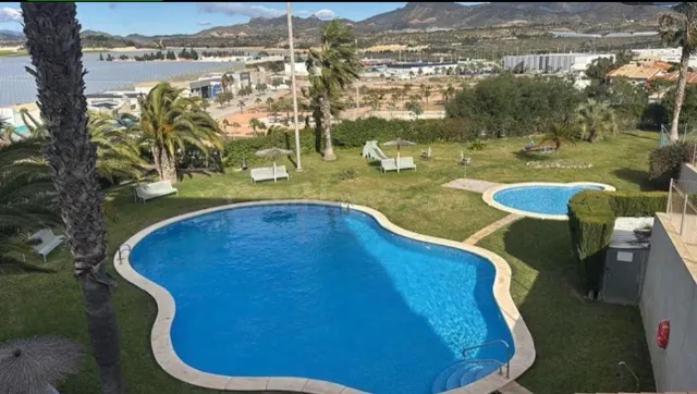 APARTAMENTO EN VENTA EN LAS 4 PLUMAS – PUERTO DE MAZARRÓN