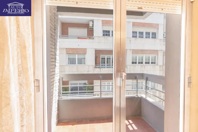 Amplia vivienda en pleno centro de Granada — 17