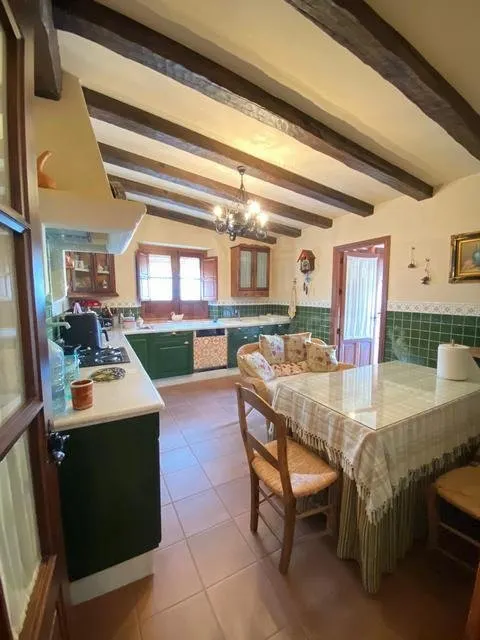 ZONA LA GORGOJA - Parcela de terreno de 2.250 m2 con casa de - foto 3
