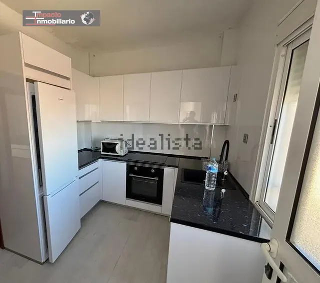 Piso en venta en el Puerto de ROQUETAS DE MAR — 2