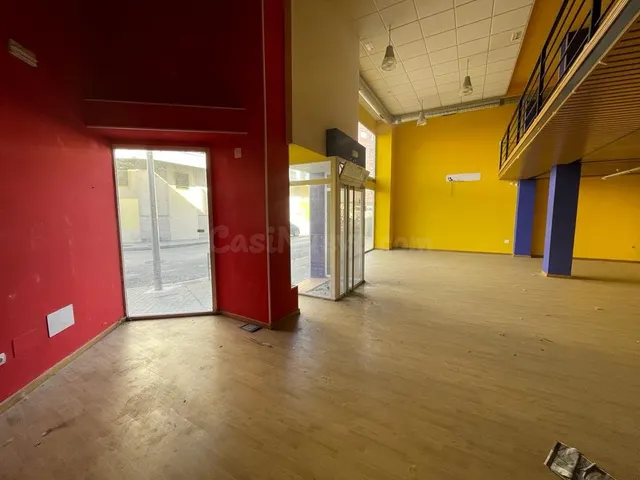 LOCAL EN VENTA ZONA CENTRO DE PONFERRADA — 2