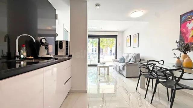Apartamento 2 habitaciones 72m² en venta - PAU 8 — 2