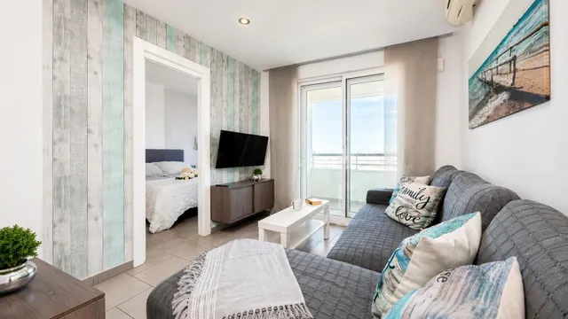 GRAN APARTAMENTO EN TORREVIEJA: 2 HAB, 1 BAÑO — 20