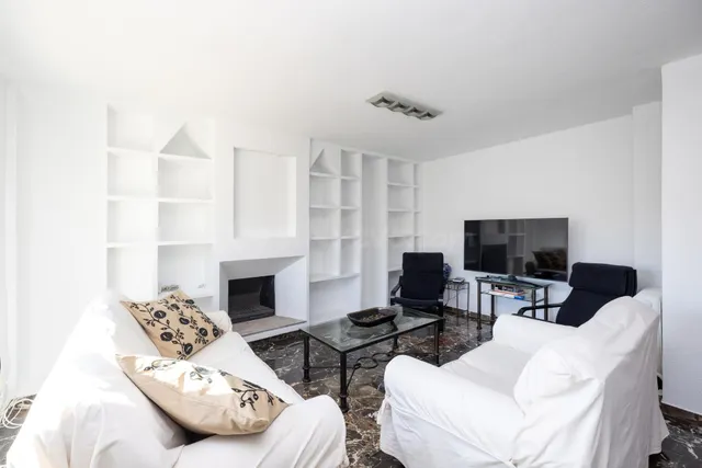 Fantástica vivienda en Loma Linda, vistas panorámicas y zona - foto 3