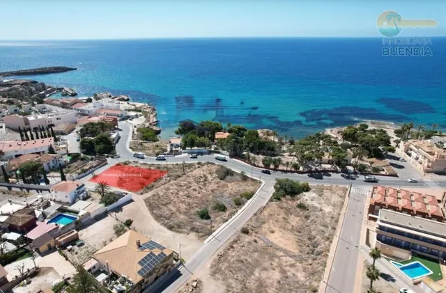EXCLUSIVOS APARTAMENTOS EN PLANTA BAJA DE OBRA NUEVA EN ISLA - foto 3