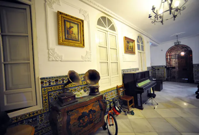 ESPECTACULAR CASA EN EL CENTRO — 21
