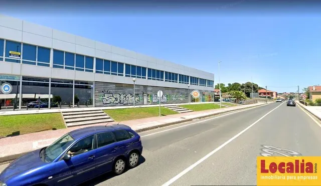 Oficina en alquiler en Revilla de Camargo de 96 m2 - foto 2