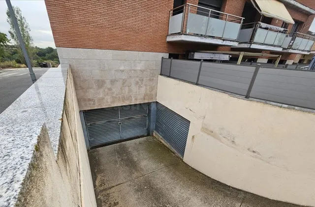 Garaje 29m² en venta - Sant joan samora — 3