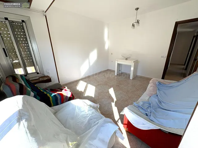 Piso Esquinero Centrico cerca del Club Nautico, de 3 Dormito - foto 4