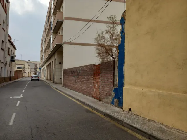SOLAR URBANO EN ZONA CENTRICA DE MORA D´EBRE — 7