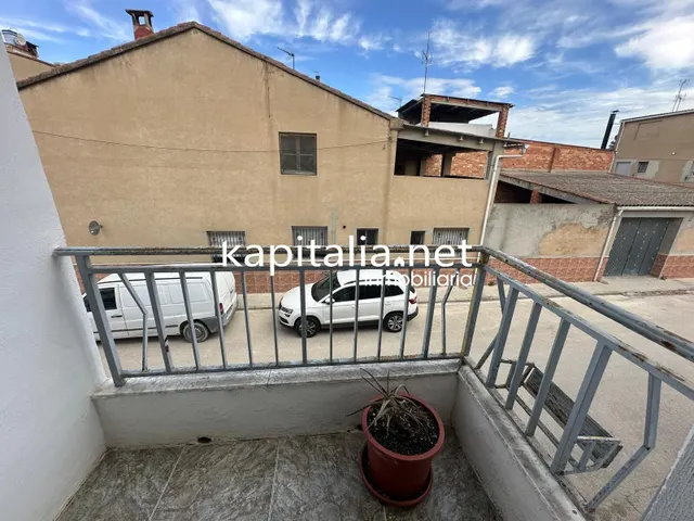 Casa a la venta en La Pobla del Duc (Valencia) — 38