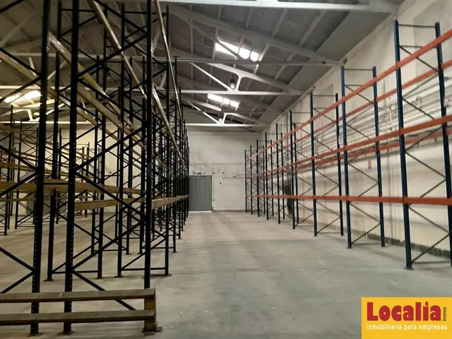Naves industriales anidadas en alquiler en Hoznayo - foto 5