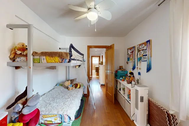DUPLEX EN ROCHE — 42